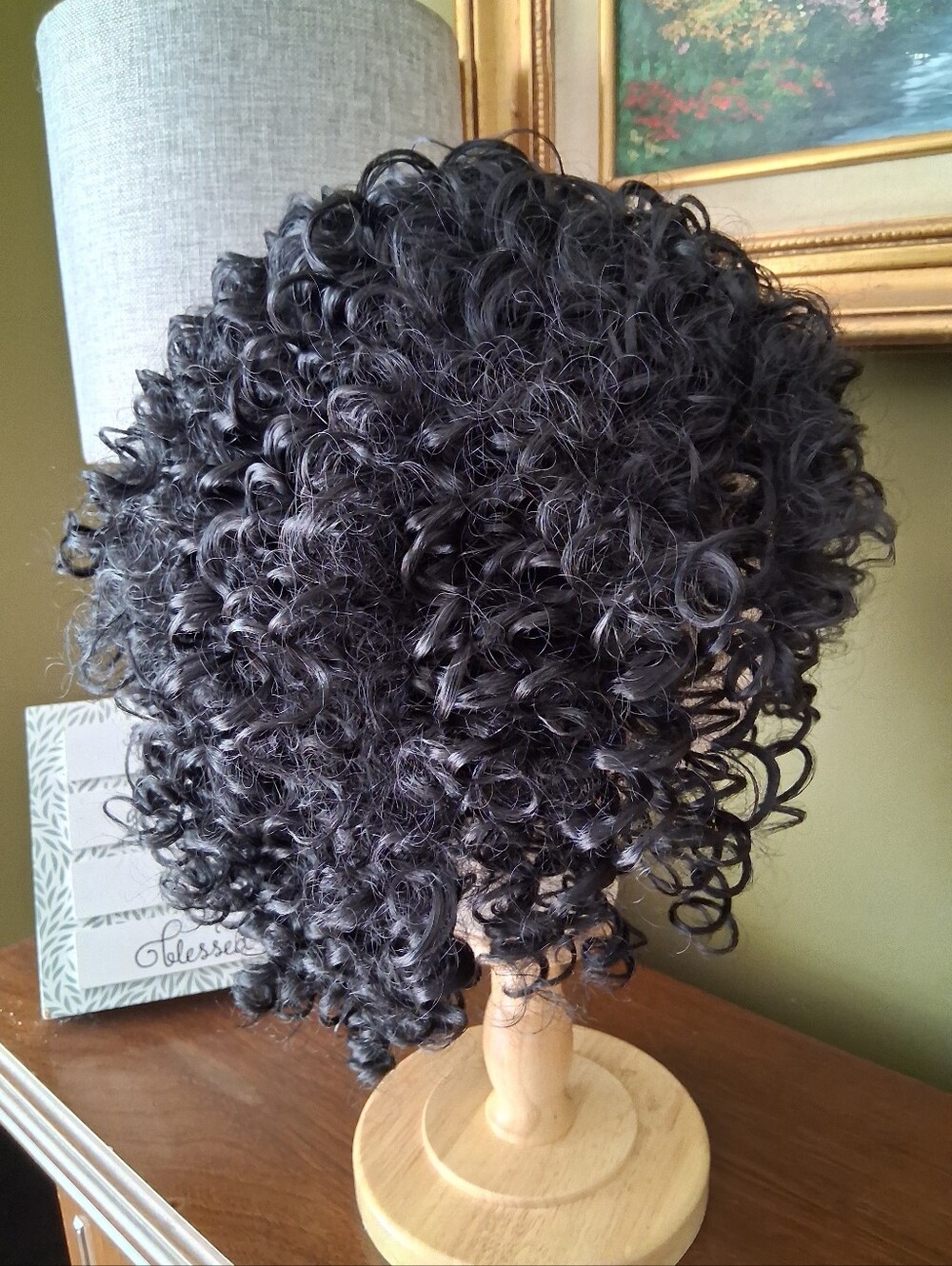 Short Natural-Look Black Voluminous Curly Wig - Picture 2 of 5